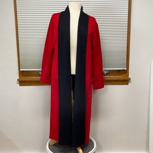 - Long Cardigan with pockets two in one wear on both sides!